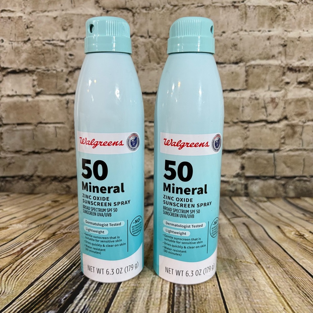 Walgreens 50 Mineral Zinc Oxide Sunscreen Spray Lot of 2
